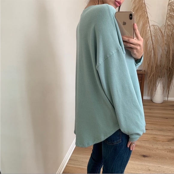 | skyline 1/4 button long sleeve button top • s/m | - Picture 4 of 6